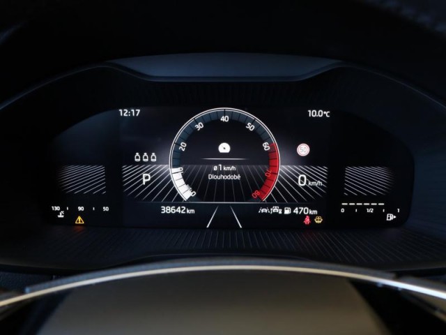 Škoda Karoq  1.5 TSI Fresh