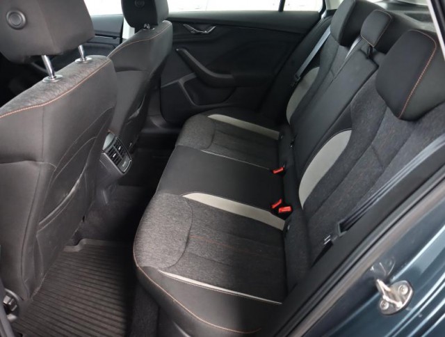 Škoda Kamiq  1.0 TSI Style