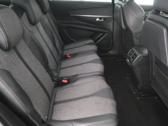 Peugeot 5008  PureTech 180 Allure