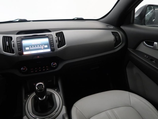 Kia Sportage  1.7 CRDi 