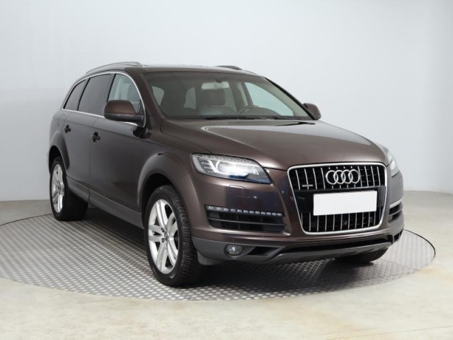 Audi Q7  3.0 TDI 