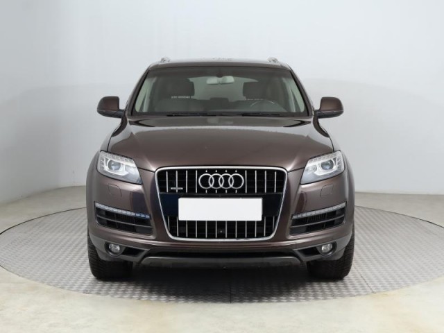 Audi Q7  3.0 TDI 
