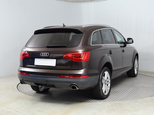 Audi Q7  3.0 TDI 
