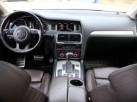 Audi Q7  3.0 TDI 