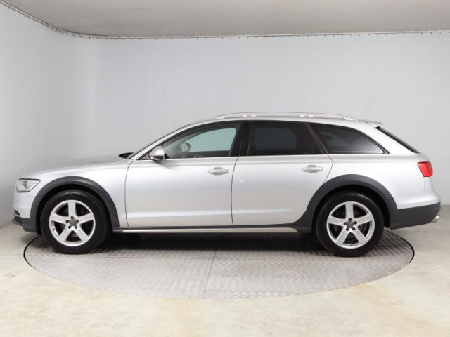 Audi A6 Allroad  3.0 TDI 