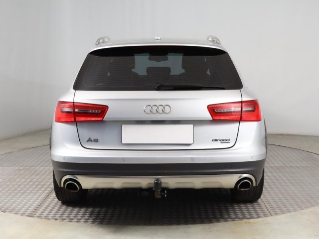 Audi A6 Allroad  3.0 TDI 