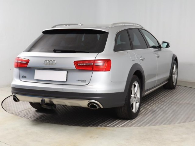 Audi A6 Allroad  3.0 TDI 