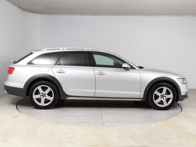 Audi A6 Allroad  3.0 TDI 