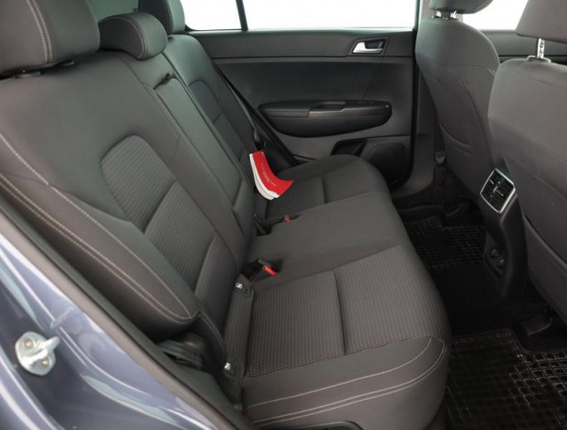 Kia Sportage  1.7 CRDi 