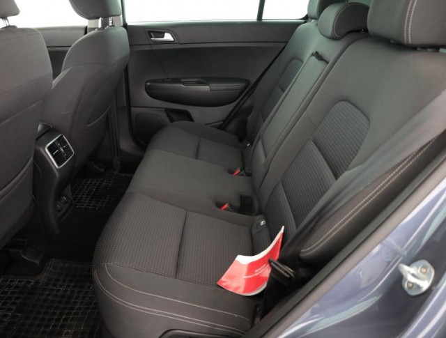 Kia Sportage  1.7 CRDi 