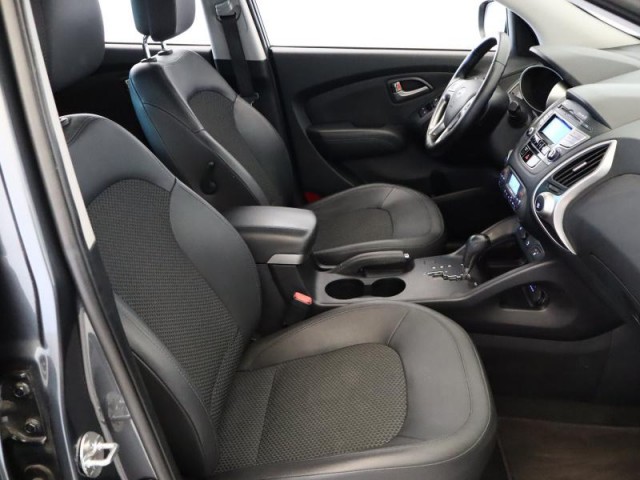 Hyundai ix35  2.0 CVVT 