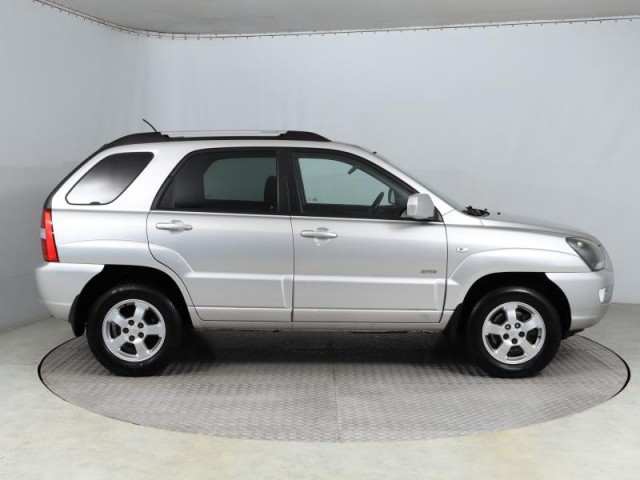Kia Sportage  2.0 CRDi 