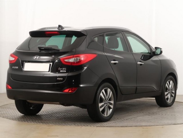 Hyundai ix35  2.0 CRDi 