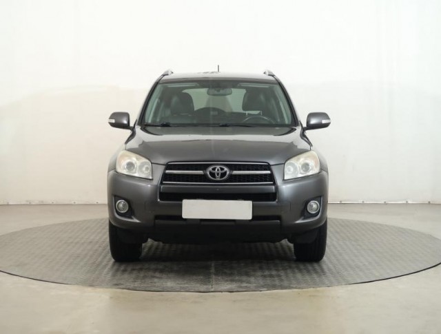 Toyota RAV 4  2.0 VVT-i 