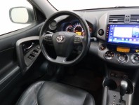 Toyota RAV 4  2.0 VVT-i 