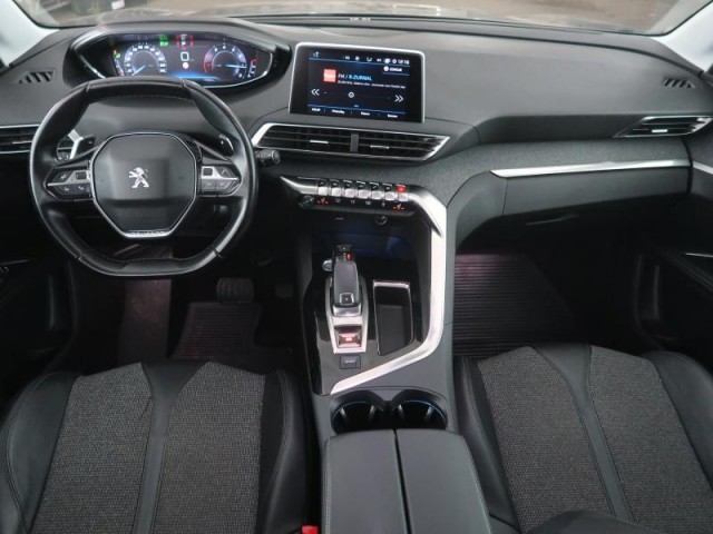 Peugeot 5008  PureTech 180 Allure