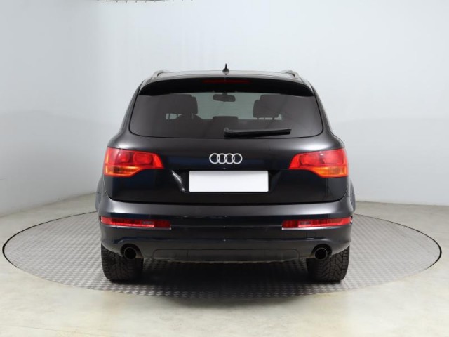 Audi Q7  3.0 TDI S-Line