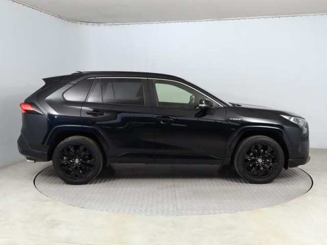 Toyota RAV 4  2.5 Hybrid Black Edition