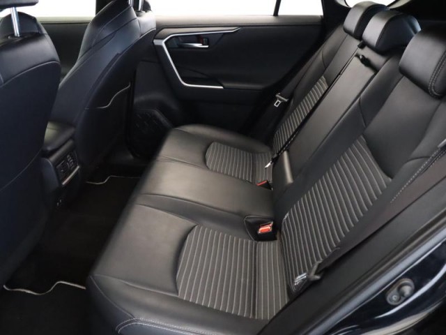 Toyota RAV 4  2.5 Hybrid Black Edition