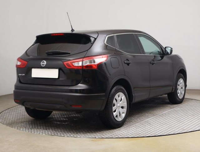 Nissan Qashqai  1.2 DIG-T 