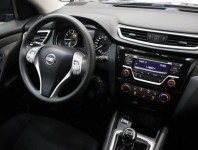 Nissan Qashqai  1.2 DIG-T 