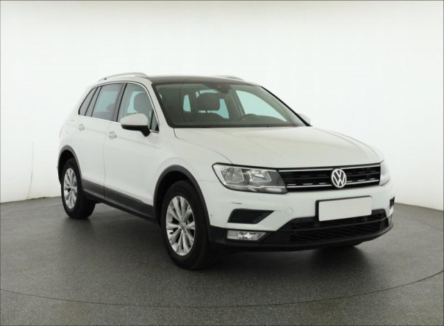 Volkswagen Tiguan  2.0 TSI Comfortline