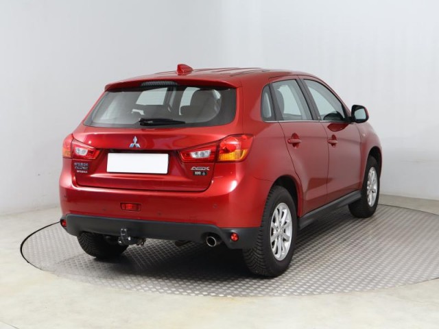 Mitsubishi ASX  1.6 MIVEC 