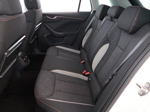 Škoda Kamiq  1.0 TSI Style