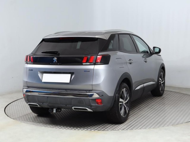 Peugeot 3008  1.2 PureTech 