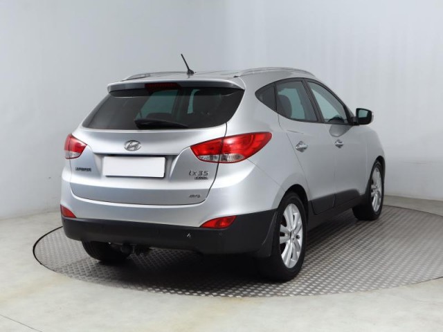 Hyundai ix35  2.0 CRDi 