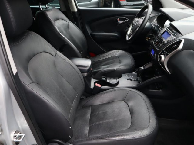 Hyundai ix35  2.0 CRDi 