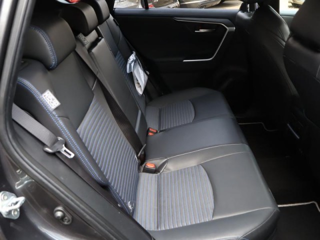 Toyota RAV 4  2.5 Hybrid 