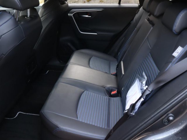 Toyota RAV 4  2.5 Hybrid 