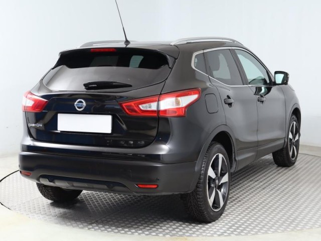 Nissan Qashqai  1.2 DIG-T 