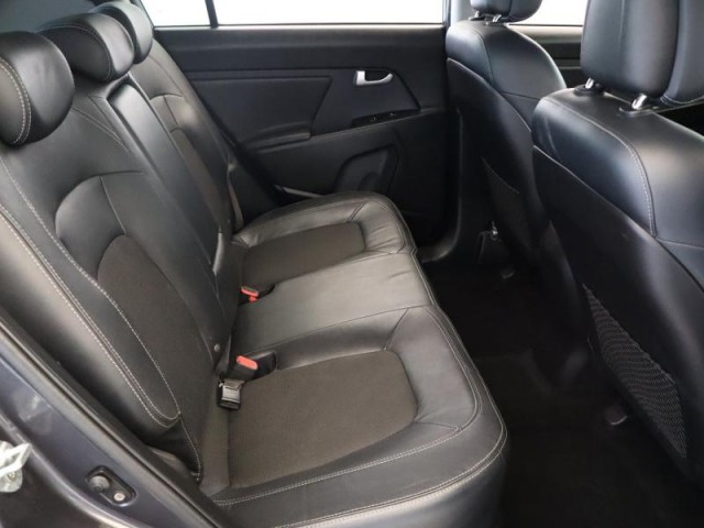 Kia Sportage  1.7 CRDi 