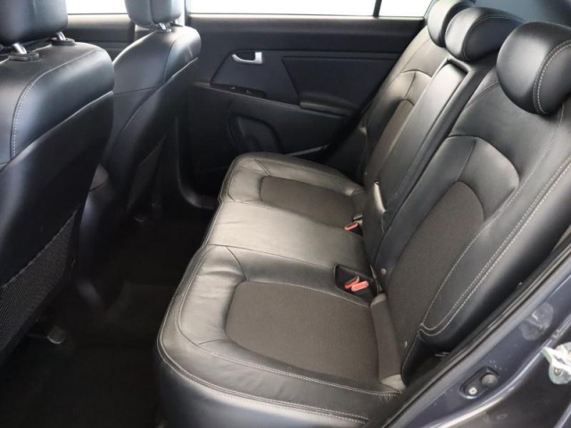 Kia Sportage  1.7 CRDi 