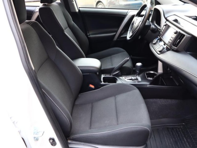 Toyota RAV 4  2.5 Hybrid 