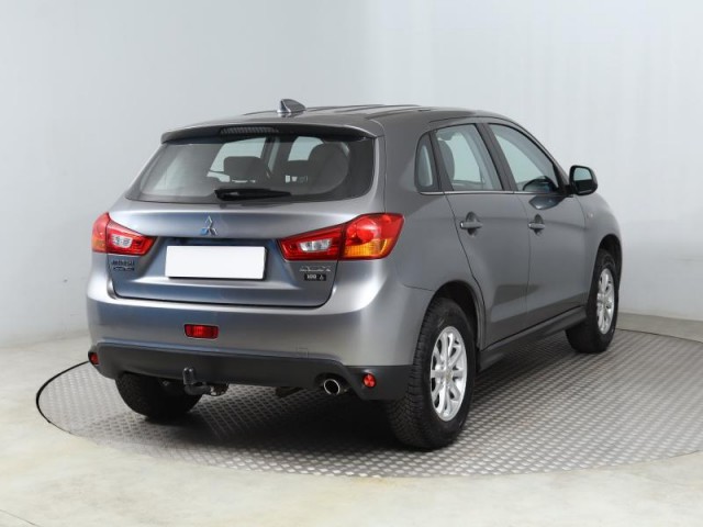 Mitsubishi ASX  1.6 MIVEC 