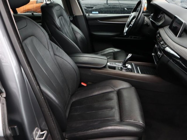 BMW X5  xDrive40d 