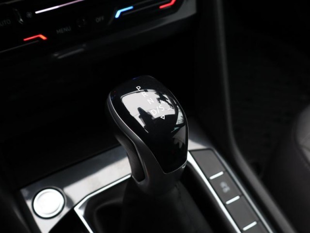 Volkswagen Tiguan  1.5 TSI 