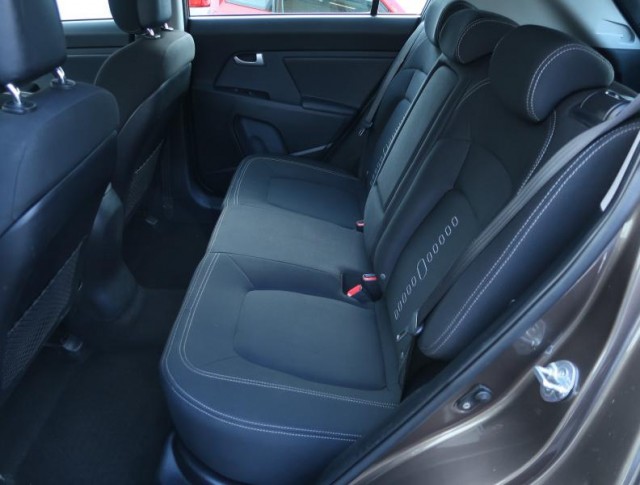 Kia Sportage  1.7 CRDi 