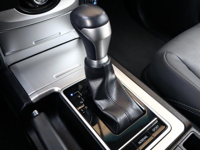 Toyota Land Cruiser  2.8 D-4D 