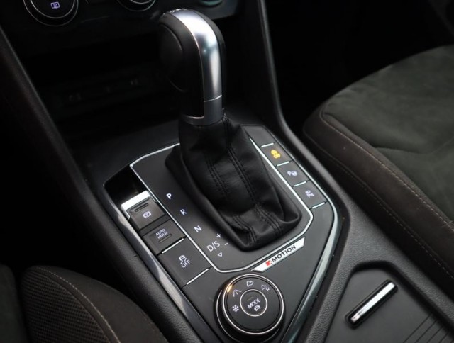 Volkswagen Tiguan  2.0 TDI Highline