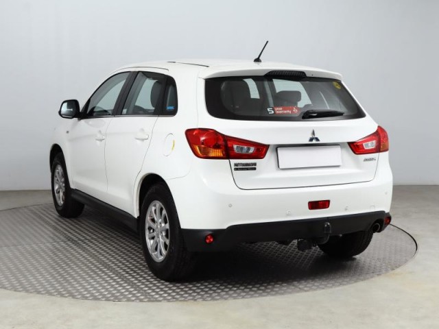 Mitsubishi ASX  1.6 MIVEC 