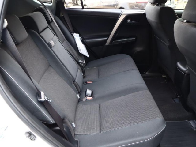 Toyota RAV 4  2.5 Hybrid 