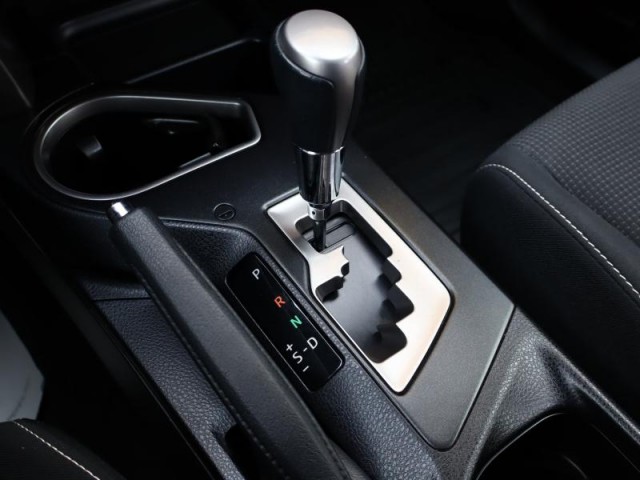 Toyota RAV 4  2.5 Hybrid 