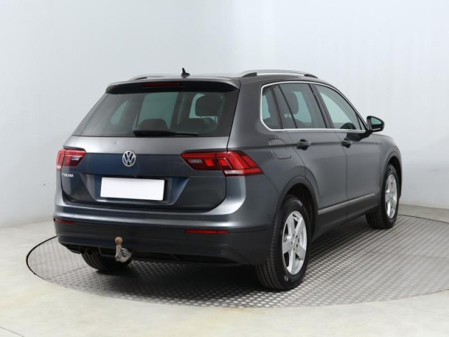 Volkswagen Tiguan  2.0 TDI Comfortline