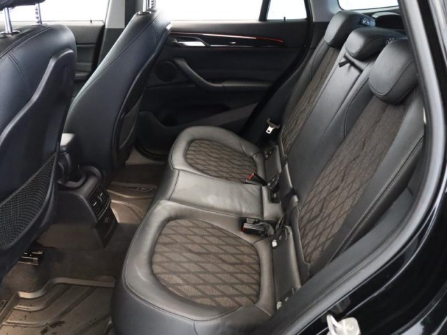 BMW X1  sDrive18d 