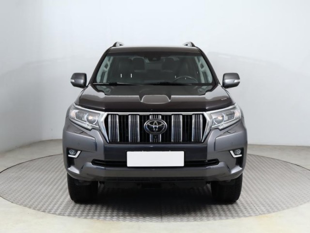Toyota Land Cruiser  2.8 D-4D 