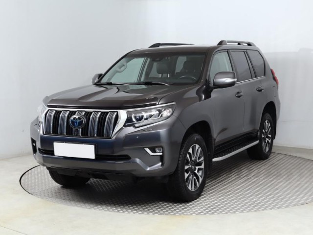 Toyota Land Cruiser  2.8 D-4D 